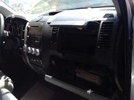 2010 TOYOTA TUNDRA, SILVER, EXTD CAB, 4.6L, AT, 2WD,   Z26415